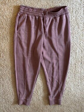 All In Motion - High Rise - Purple Joggers - L